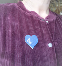 Charger l'image dans la galerie, Broche coeur paillette personnalisable, idée cadeau fête des mères, fin d'année maîtresse, ATSEM, nounou, Assistante maternelle