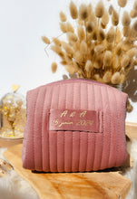 Charger l'image dans la galerie, Trousse maquillage velours cadeau personnalisé demoiselle d'honneur mariage Cadeau d'anniversaire femme marraine maman anniversaire EVJF