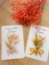 Charger l'image dans la galerie, Carte de fleurs séchées naturelles fait main fête des mères, Bouquet de fleurs à offrir, carte, cadeau maman personnalisé à offrir