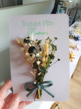 Charger l'image dans la galerie, Carte de fleurs séchées naturelles fait main fête des mères, Bouquet de fleurs à offrir, carte, cadeau maman personnalisé à offrir