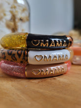 Charger l'image dans la galerie, Bracelet Mama glitter léopard fait main – Cadeau original fête des mères ou naissance