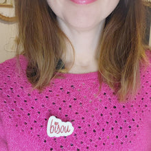 Charger l'image dans la galerie, Broche message paillettes personnalisable fait main cadeau témoin marraine femme fête des mères anniversaire EVJF