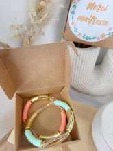 Charger l'image dans la galerie, Bracelet perles cadeau maîtresse fin d’année – 3 modèles & boîte personnalisée