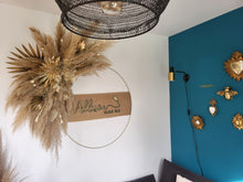 Charger l'image dans la galerie, Enseigne couronne XXL avec décoration en fleurs séchées et herbes de pampa