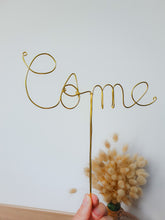Charger l'image dans la galerie, Cake topper personnalisé prénom en fil doré, argenté, cuivré ou noir - Décoration de gâteau personnalisable unique, élégante et originale