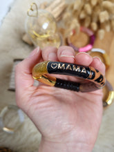 Charger l'image dans la galerie, Bracelet Mama glitter léopard fait main – Cadeau original fête des mères ou naissance