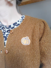 Charger l'image dans la galerie, Broche citrouille d'Automne