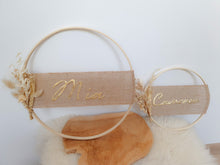 Charger l'image dans la galerie, Couronne naturelle toile de jute fleurs séchées personnalisable