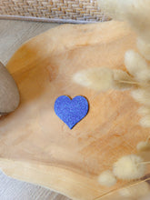 Charger l'image dans la galerie, Broche coeur paillette personnalisable, idée cadeau fête des mères, fin d'année maîtresse, ATSEM, nounou, Assistante maternelle