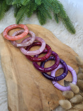 Charger l'image dans la galerie, Bracelet élastique jonc tons rose, corail, violine, lila, violet