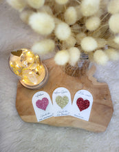 Charger l'image dans la galerie, Broche coeur paillette fait main cadeau témoin marraine femme maman mamie saint valentin anniversaire amoureuse EVJF baby shower naissance