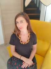 Charger l'image dans la galerie, Collier personnalisable corde coton tressé bijou fantaisie cadeau tendance macramé fait main noeud marin terracotta jaune moutarde noir