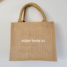 Charger l'image dans la galerie, Panier de plage toile de jute personnalisé Cabas prénom Maman à la plage Cadeau fête des mères sac totebag amour EVJF Témoin mariage mariée