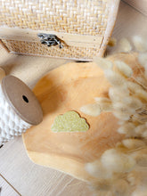 Charger l'image dans la galerie, Broche nuage paillette personnalisable fait main cadeau témoin marraine femme fête des mères anniversaire EVJF, nounou, ATSEM, maîtresse