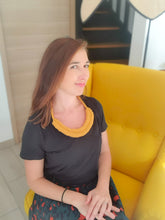 Charger l'image dans la galerie, Collier corde coton noué épais plastron, bijou fantaisie, idée cadeau tendance macramé fait main noeud marin jaune moutarde