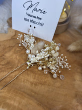 Charger l'image dans la galerie, Cadeau personnalisé témoin mariage femme marraine maman anniversaire EVJF épingle cheveux fleurs séchées barrette peigne carte personnalisée