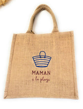 Charger l'image dans la galerie, Panier de plage toile de jute personnalisé Cabas prénom Maman à la plage Cadeau fête des mères sac totebag amour EVJF Témoin mariage mariée