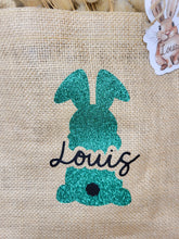 Charger l'image dans la galerie, Sac de Pâques personnalisé en jute Lapin de Pâques avec prénom, Panier chasse aux oeufs enfants, cadeau pour nid de Pâques personnalisable