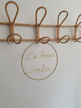 Charger l'image dans la galerie, Couronne "la vie est belle"