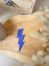 Charger l'image dans la galerie, Broche éclair 3 pics paillette personnalisable fait main cadeau témoin marraine femme fête des mères anniversaire EVJF