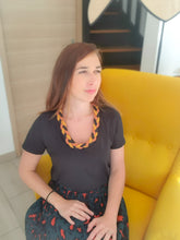 Charger l'image dans la galerie, Collier personnalisable corde coton tressé bijou fantaisie cadeau tendance macramé fait main noeud marin terracotta jaune moutarde noir