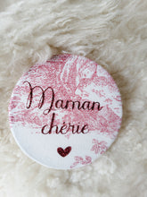 Load image into Gallery viewer, Cadeau fête des mères décoration toile de jouy personnalisée