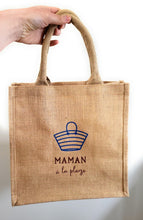 Charger l'image dans la galerie, Panier de plage toile de jute personnalisé Cabas prénom Maman à la plage Cadeau fête des mères sac totebag amour EVJF Témoin mariage mariée