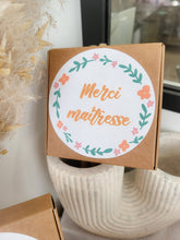 Charger l'image dans la galerie, Bracelet perles cadeau maîtresse fin d’année – 3 modèles & boîte personnalisée