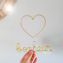 Charger l'image dans la galerie, Mot "bonheur" en fil doré