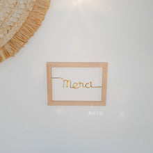 Charger l'image dans la galerie, Cadre personnalisé bois brut cadeau