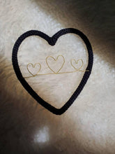 Charger l'image dans la galerie, Cœur tricotin avec plusieurs cœurs à personnaliser