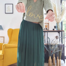 Charger l'image dans la galerie, Mot "Love" en fil doré