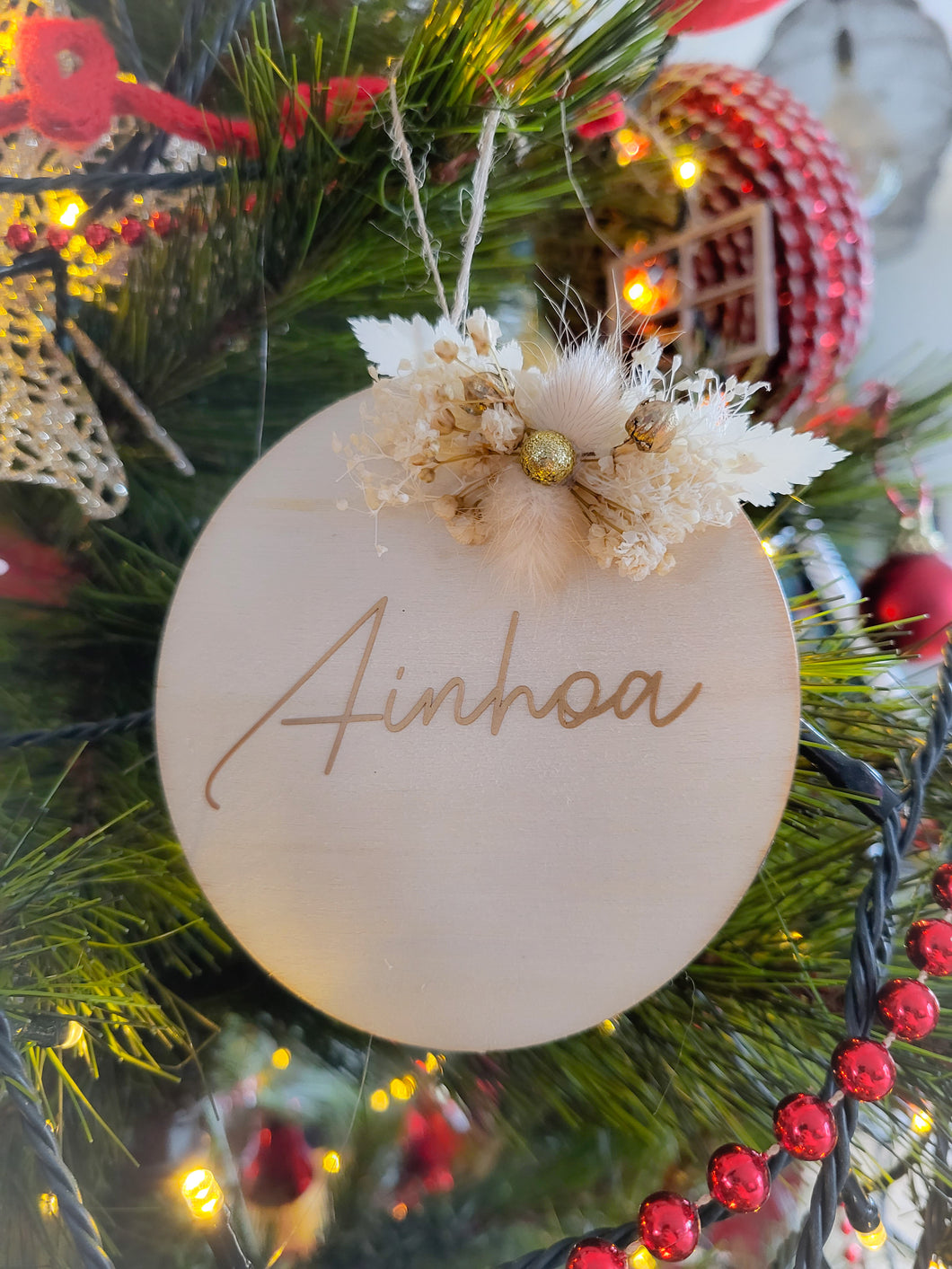 Decoración de bolas navideñas de madera para colgar, personalizable con nombre y flores secas para decorar mesa de fin de año, abeto, chimenea