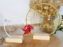 Load image into Gallery viewer, Personalized mini crown with dried flowers centerpiece gift
