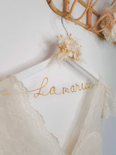 Load image into Gallery viewer, Customizable dried flower wedding dress hanger
