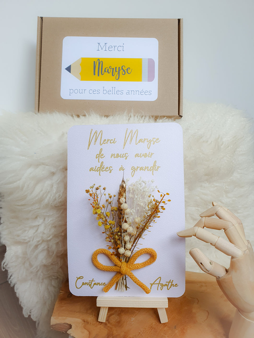 Natural dried flower card thank you centerpiece gift, Bouquet flowers to offer nanny, nursery, ATSEM, end of year thank you gift