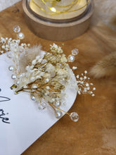 Charger l&#39;image dans la galerie, Cadeau personnalisé témoin mariage femme marraine maman anniversaire EVJF épingle cheveux fleurs séchées barrette peigne carte personnalisée
