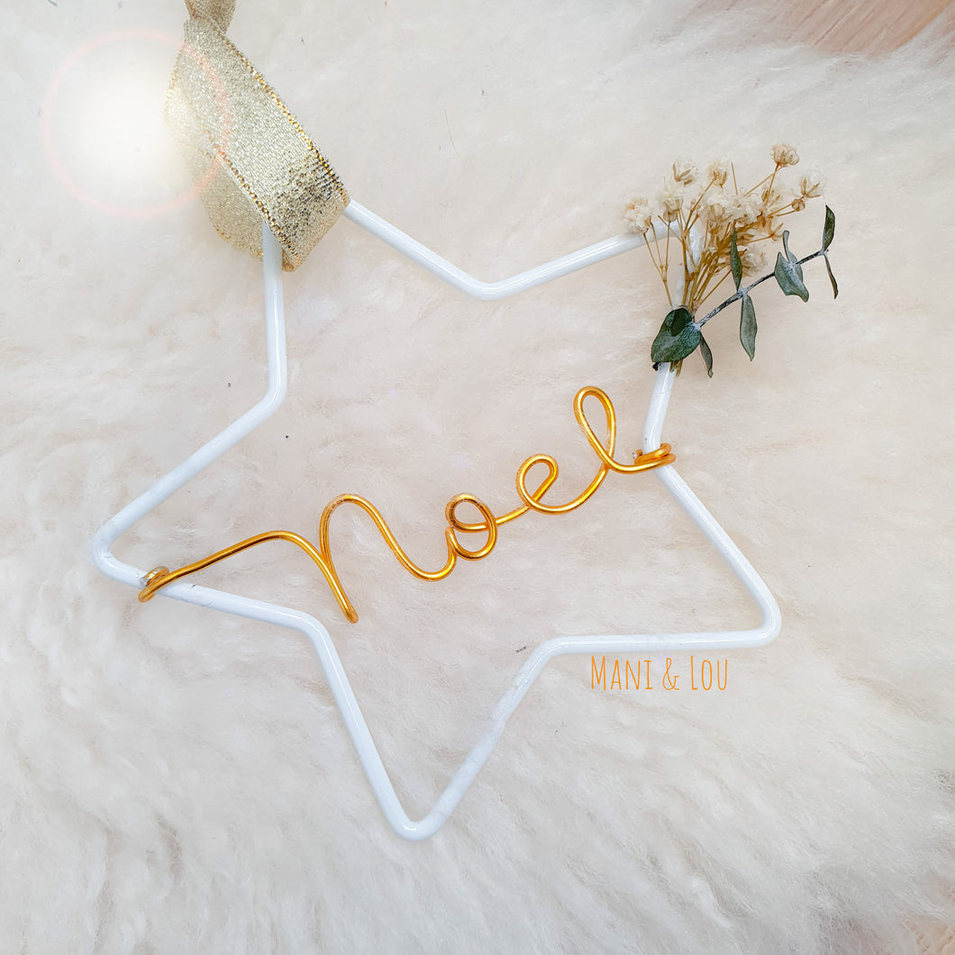 Personalized white Christmas star with dried flowers
